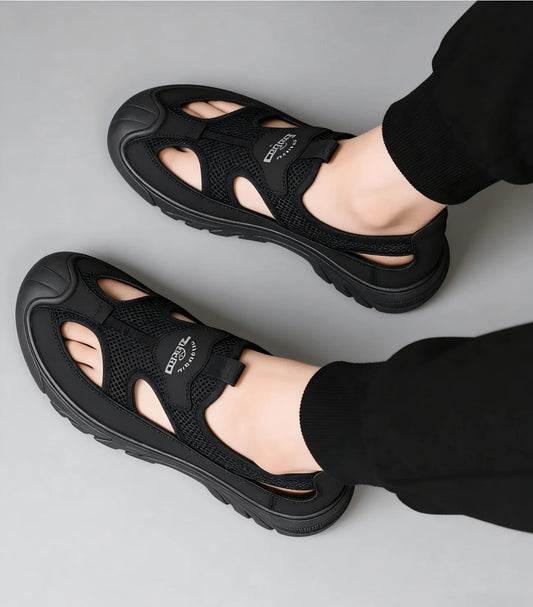 Lightweight Breathable Athletic Water Shoes Summer Beach Trekking Slip-On Quick-Dry Mesh Running Shoes for Men And Women